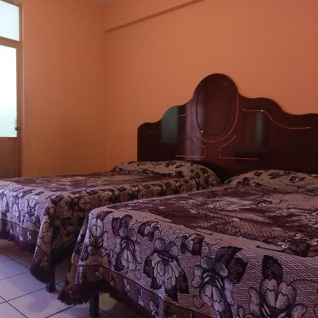 Hotel Cristal Nuevo San Juan Parangaricutiro Εξωτερικό φωτογραφία