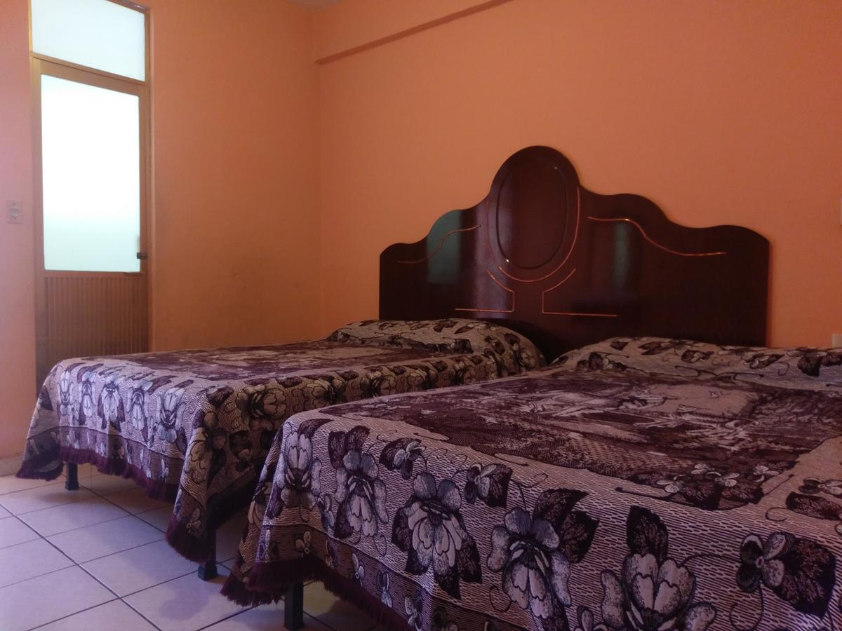Hotel Cristal Nuevo San Juan Parangaricutiro Εξωτερικό φωτογραφία
